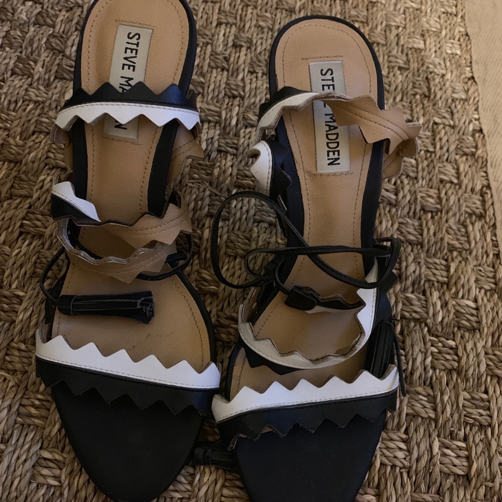 Steve Madden tie up heels